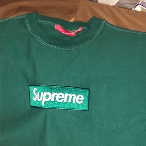 Classic Supreme Box Logo crewneck Forrest green